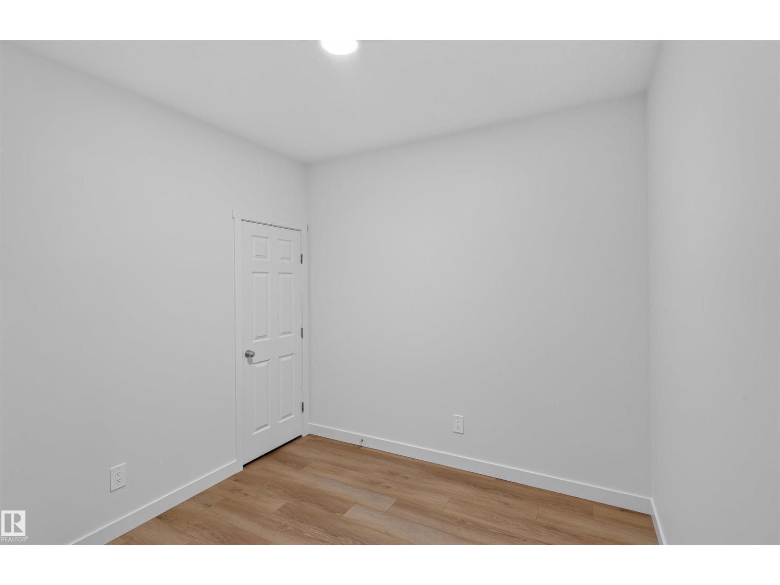 1676 27 St NW, Edmonton, Alberta  T6T 2T8 - Photo 14 - E4504014