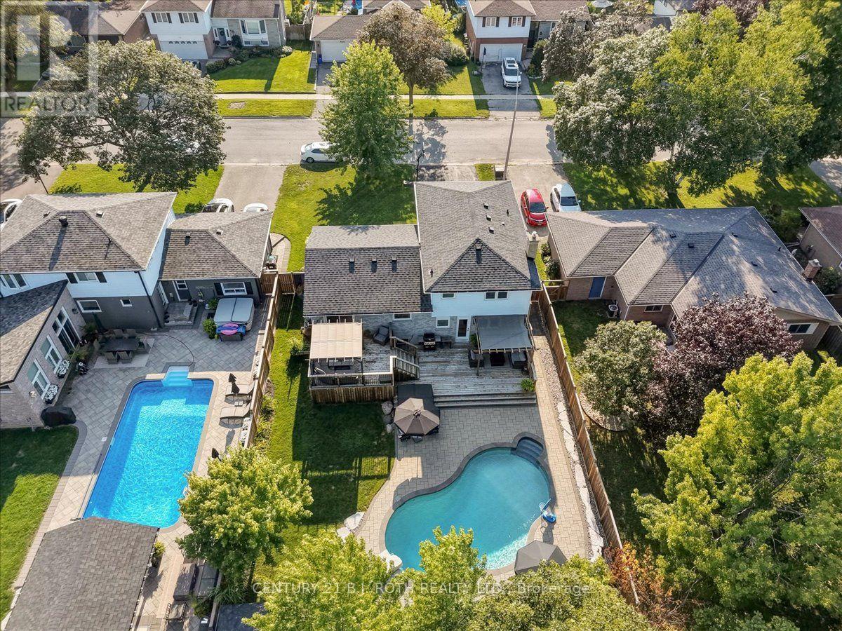 13 Clover Avenue, Barrie, Ontario  L4N 3M7 - Photo 48 - S13678582