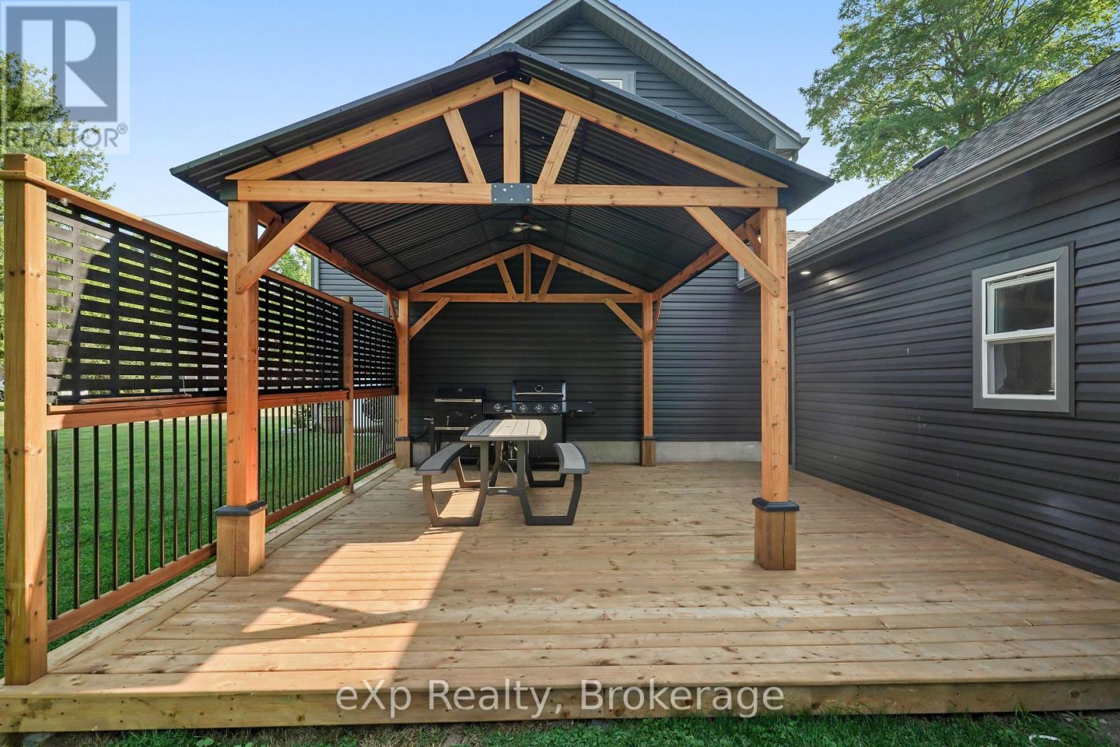 1060 Sanderson Street, Howick, Ontario  N0G 2X0 - Photo 32 - X13679912