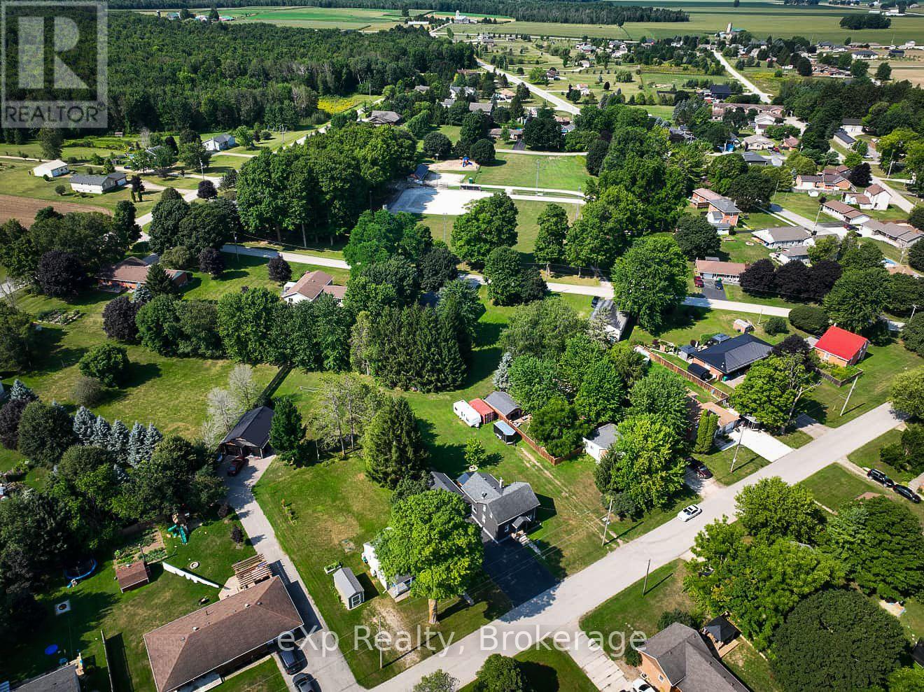 1060 Sanderson Street, Howick, Ontario  N0G 2X0 - Photo 47 - X13679912