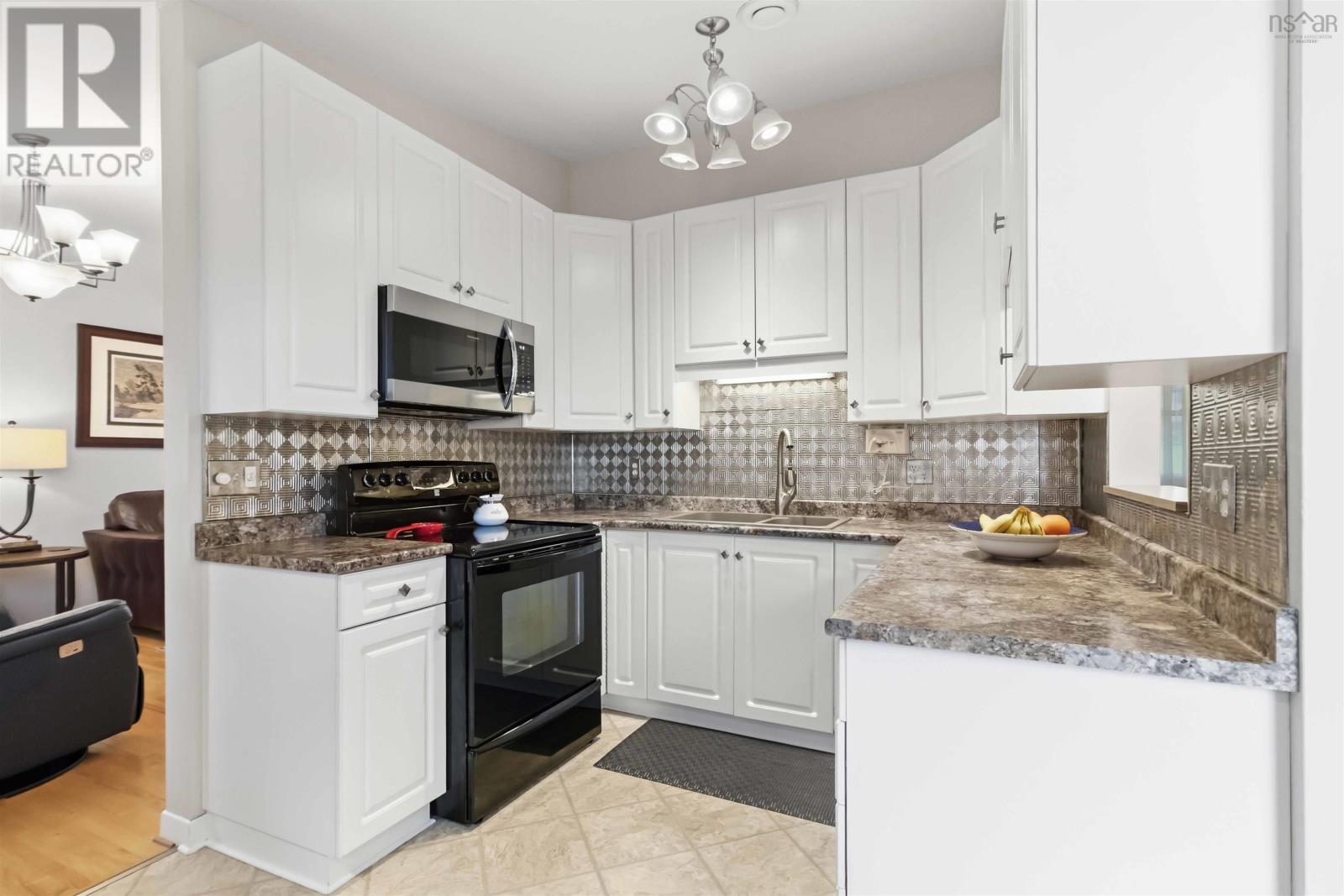 52 Flamingo Drive, Halifax, Nova Scotia  B3M 1S9 - Photo 16 - 202610578
