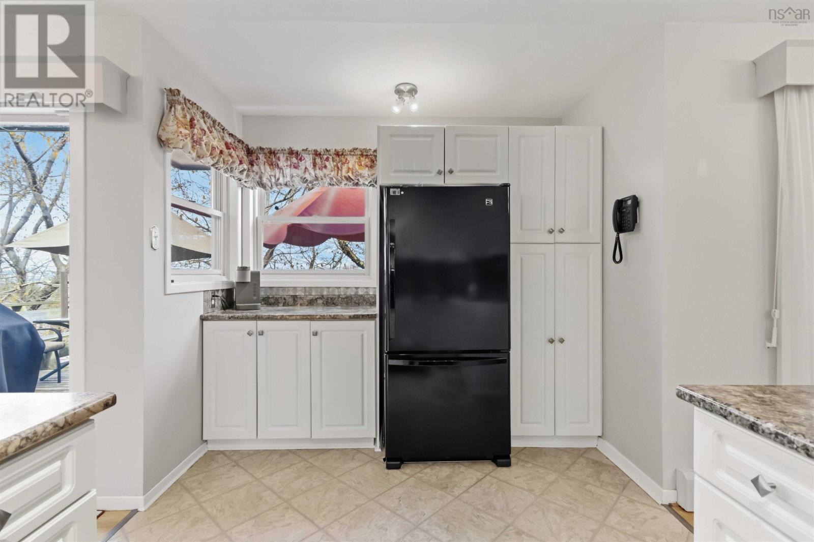 52 Flamingo Drive, Halifax, Nova Scotia  B3M 1S9 - Photo 19 - 202610578