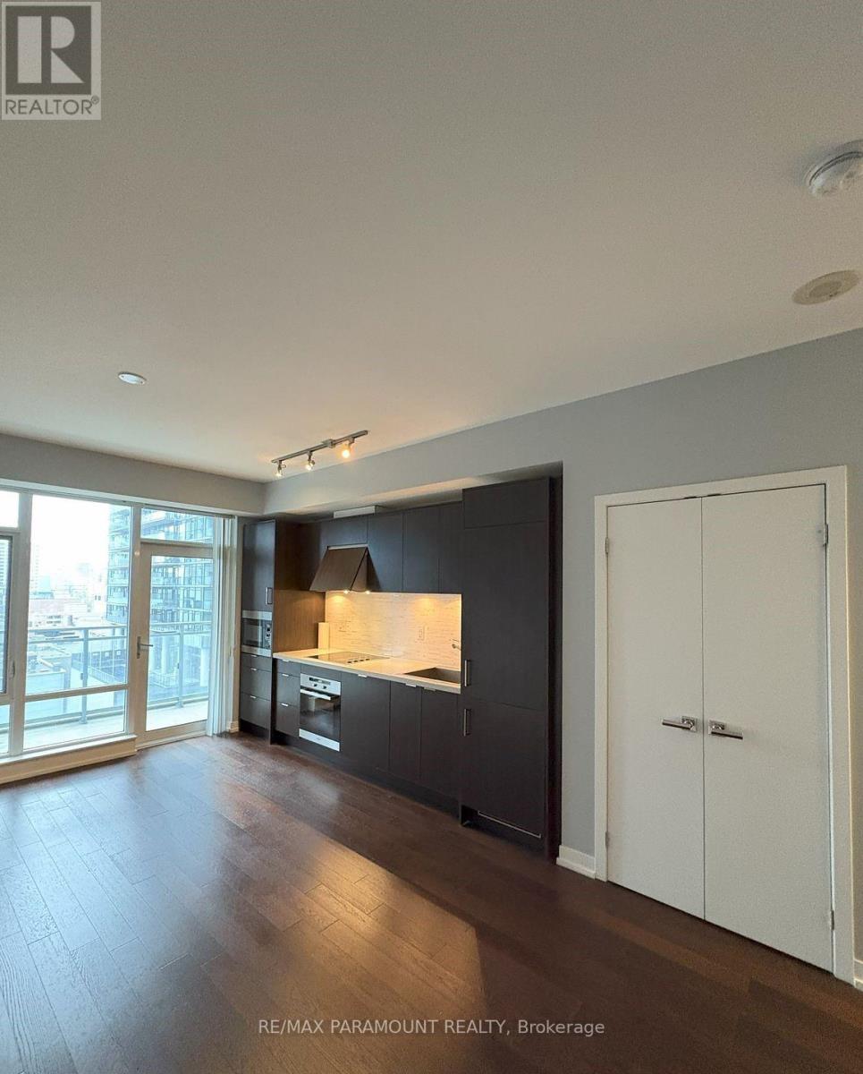 1103 - 21 Widmer Street, Toronto, Ontario M5V 0B8 - Photo 8 - C13679910