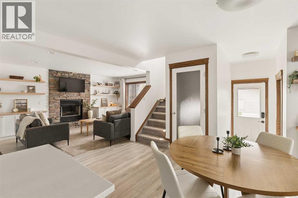 4331 Elgin Avenue SE, Calgary, Alberta  T2Z 4N5 - Photo 5 - A2331733