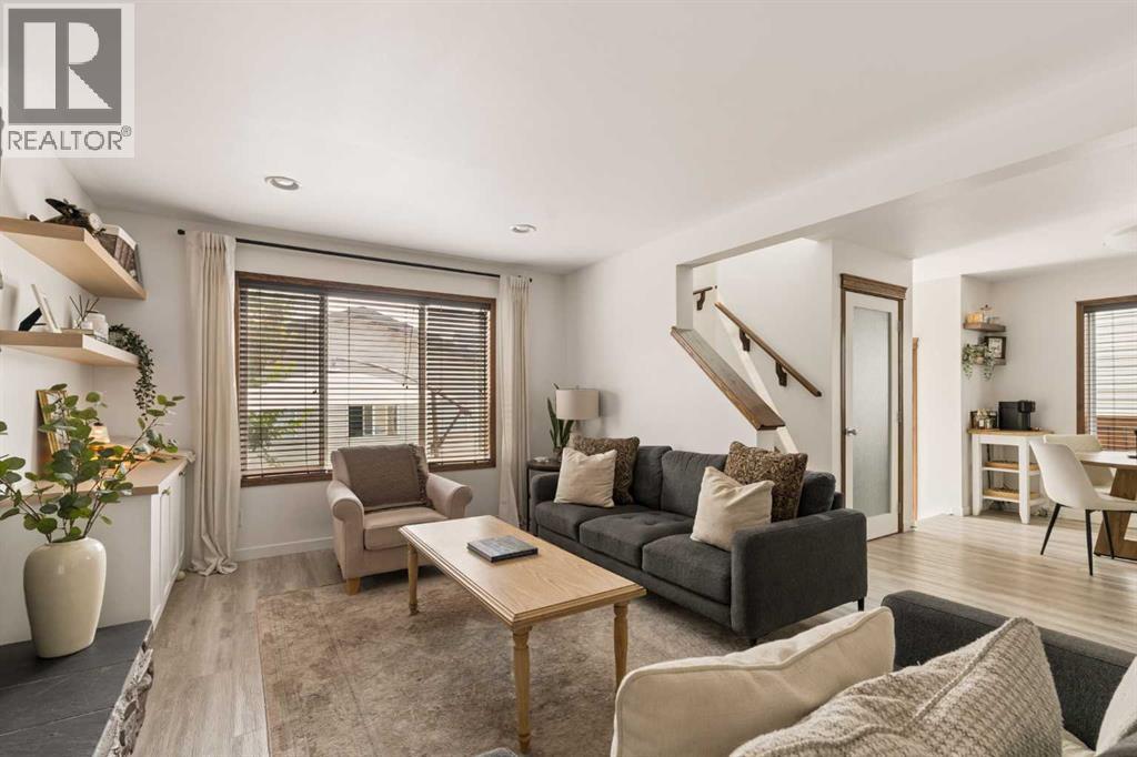 4331 Elgin Avenue SE, Calgary, Alberta  T2Z 4N5 - Photo 4 - A2331733