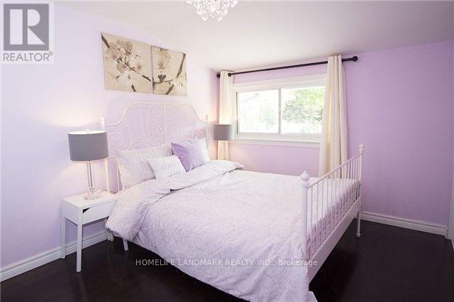 24 Highbrook Drive, Toronto, Ontario  M1P 3L3 - Photo 6 - E13679936