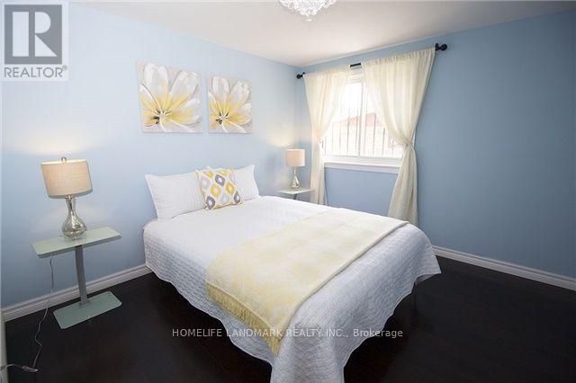 24 Highbrook Drive, Toronto, Ontario  M1P 3L3 - Photo 7 - E13679936