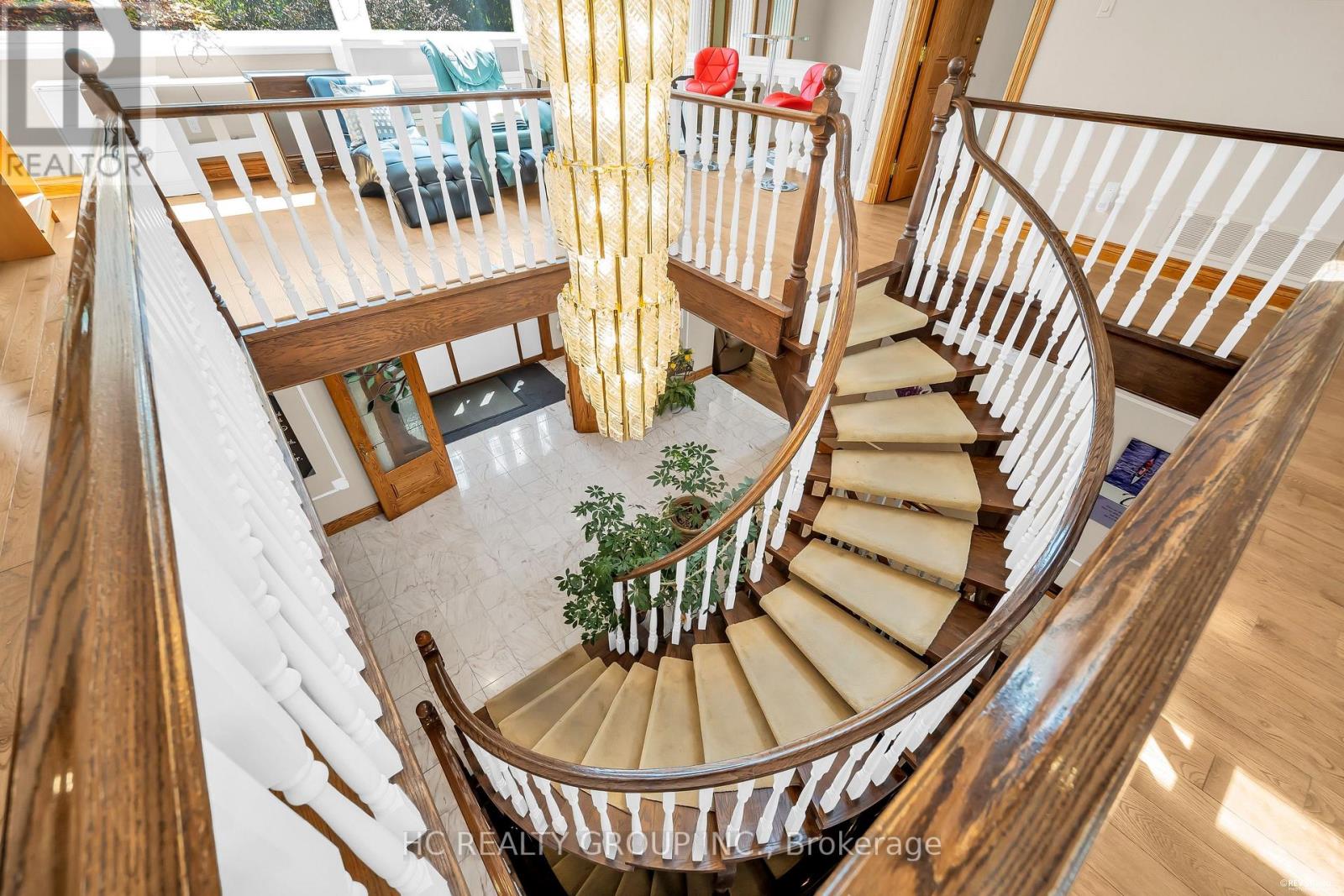 9 Forson Court, Markham, Ontario  L6C 1A9 - Photo 11 - N12971696