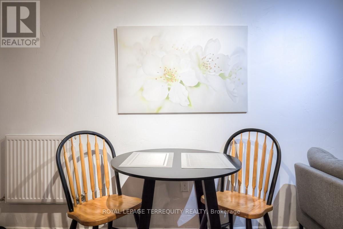 Bsmt - 26a Scarlett Road, Toronto, Ontario M6N 4K1 - Photo 11 - W13679922