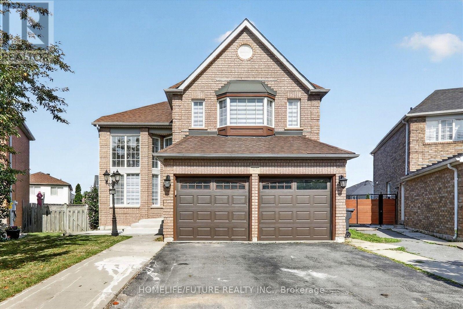 40 TOBOSA TRAIL, Brampton, Ontario