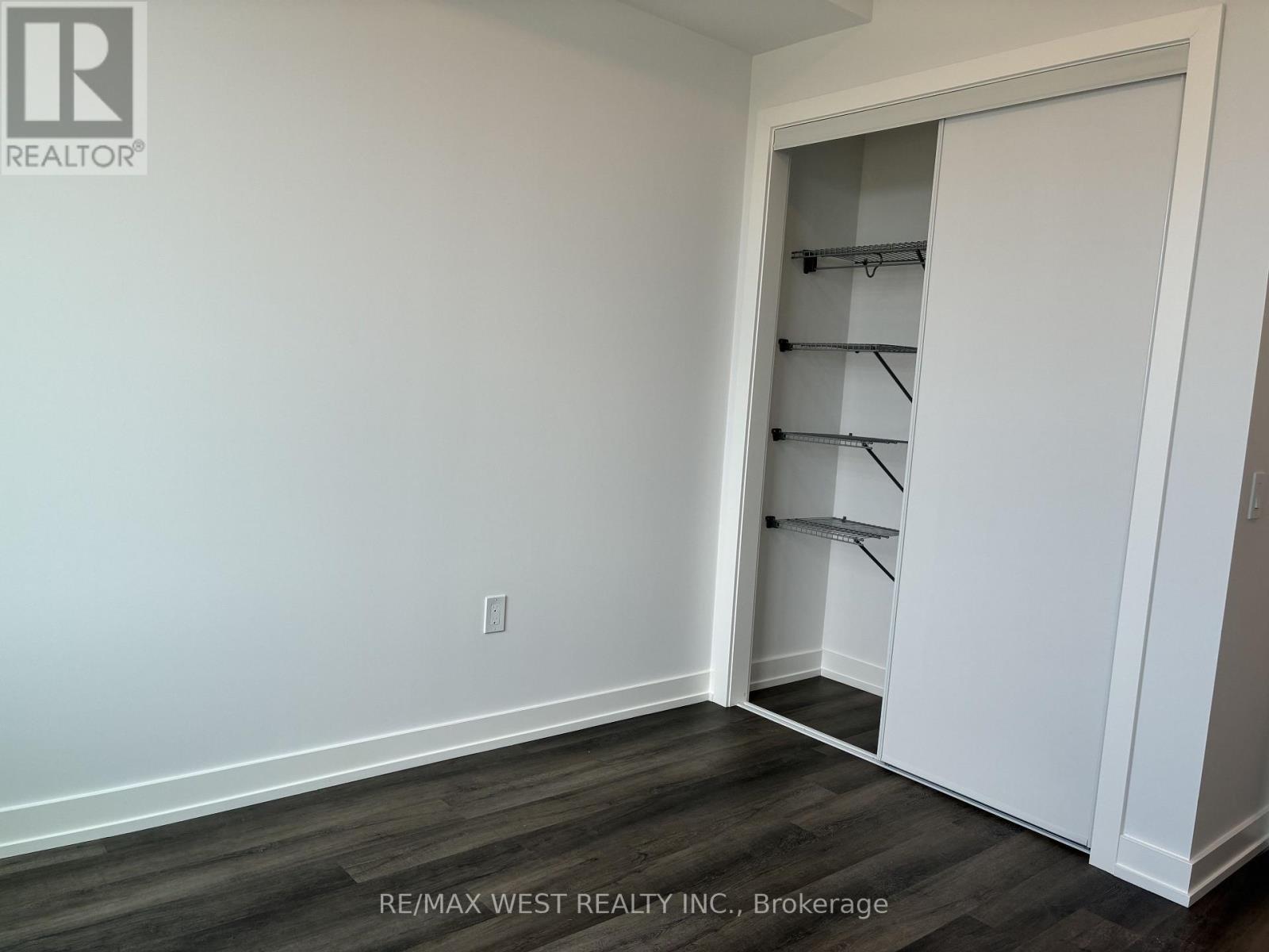 1004 - 21 Meadowdale Road, Vaughan, Ontario  L4K 0H6 - Photo 11 - N13679892
