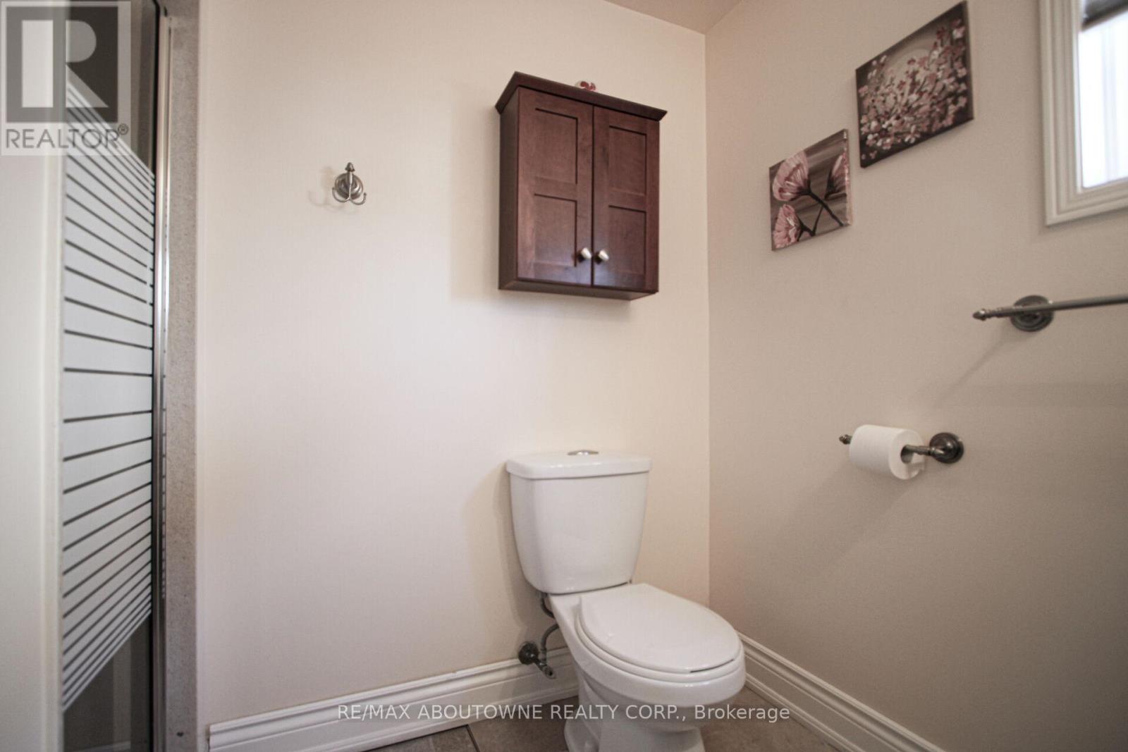 2216 Norfolk Drive, Oakville, Ontario  L6H 6H4 - Photo 21 - W13674714