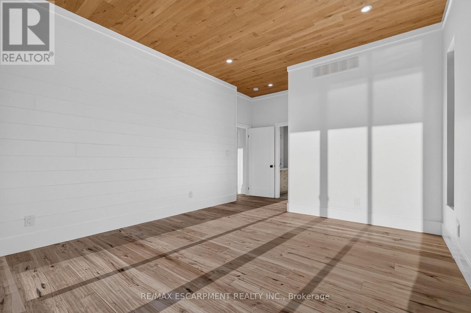 1641 Brackenrig Road, Muskoka Lakes, Ontario  P0B 1J0 - Photo 18 - X13679914