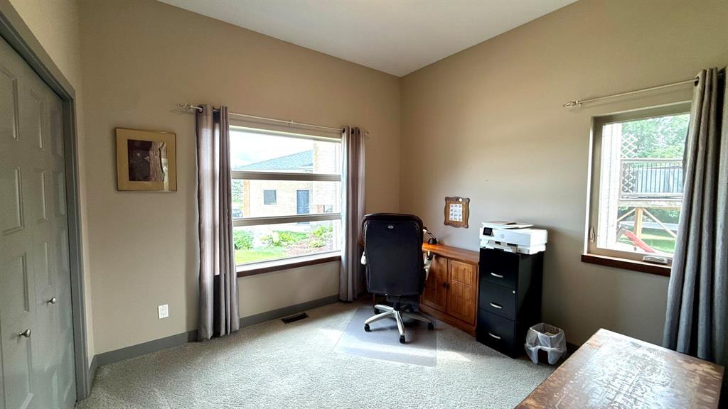 48 Brentwood Drive, Steinbach, Manitoba  R5G 0Y4 - Photo 18 - 202619880
