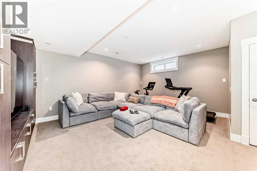 2117 51 Avenue SW, Calgary, Alberta  T3E 1J8 - Photo 39 - A2297431