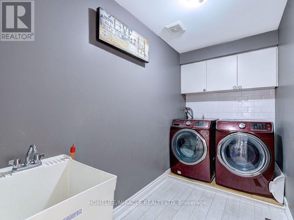 5437 Royal Aberdeen Drive, Mississauga, Ontario L4Z 3W2 - Photo 16 - W13678480