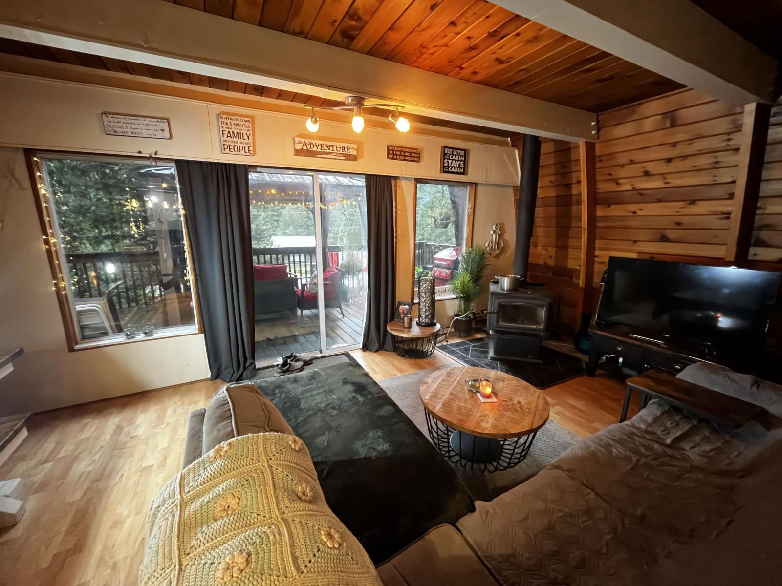 14371 Alpine Boulevard, Sunshine Valley, Sunshine Valley, British Columbia  V0X 1L5 - Photo 4 - R3156012