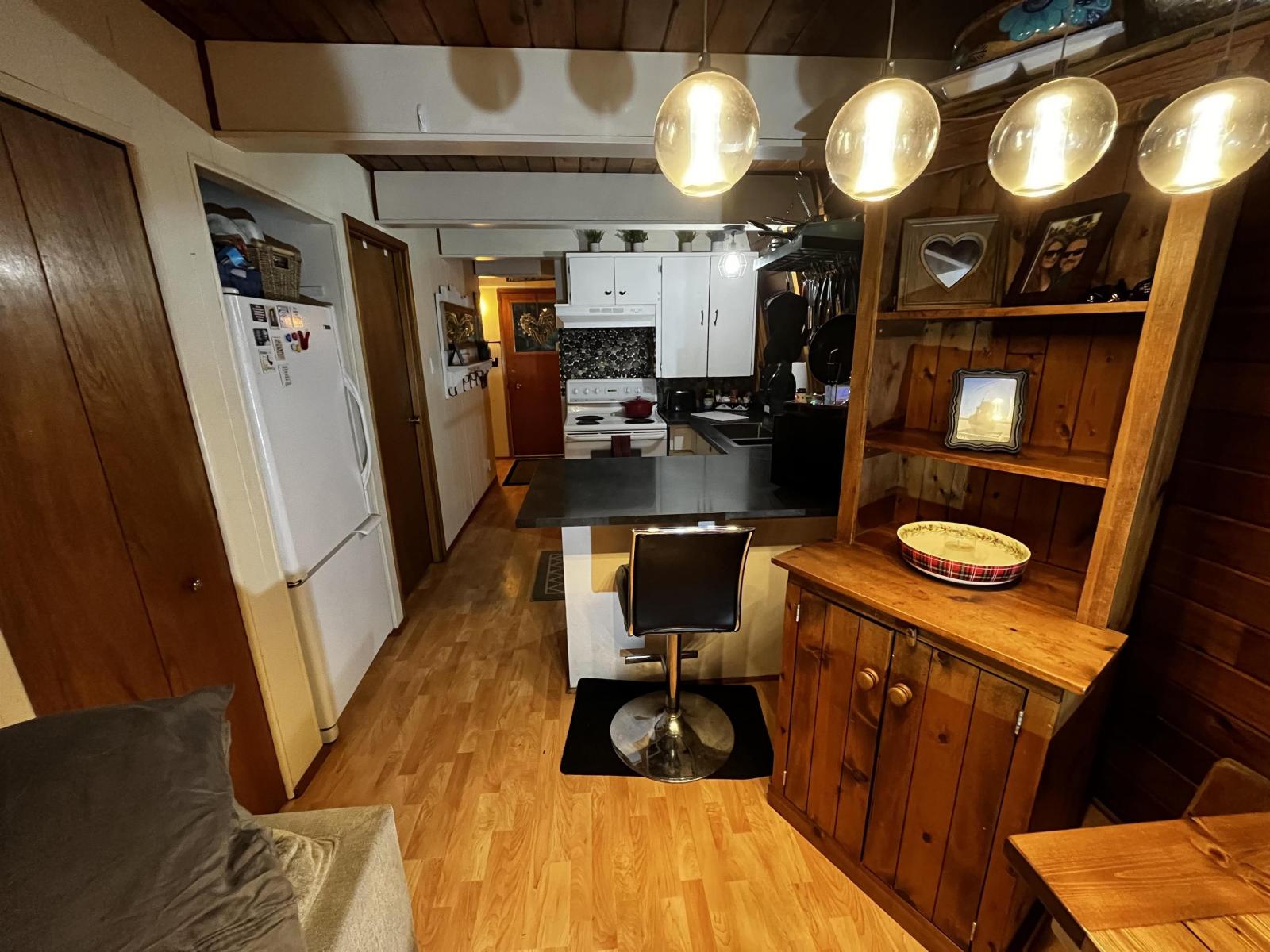 14371 Alpine Boulevard, Sunshine Valley, Sunshine Valley, British Columbia  V0X 1L5 - Photo 10 - R3156012