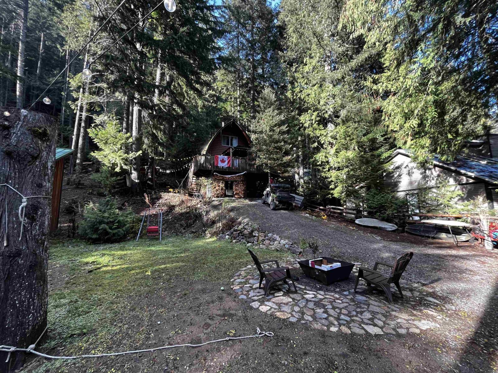 14371 Alpine Boulevard, Sunshine Valley, Sunshine Valley, British Columbia  V0X 1L5 - Photo 2 - R3156012