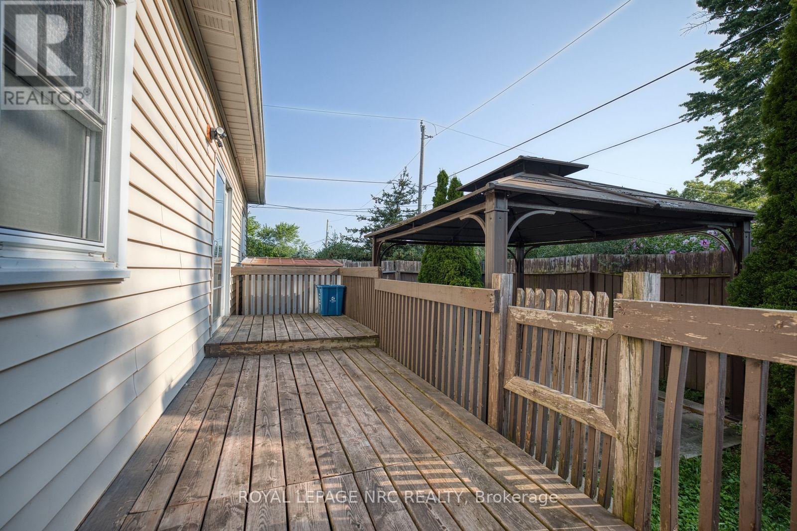242 Henrietta Street, Fort Erie, Ontario  L2A 2K7 - Photo 8 - X13679970