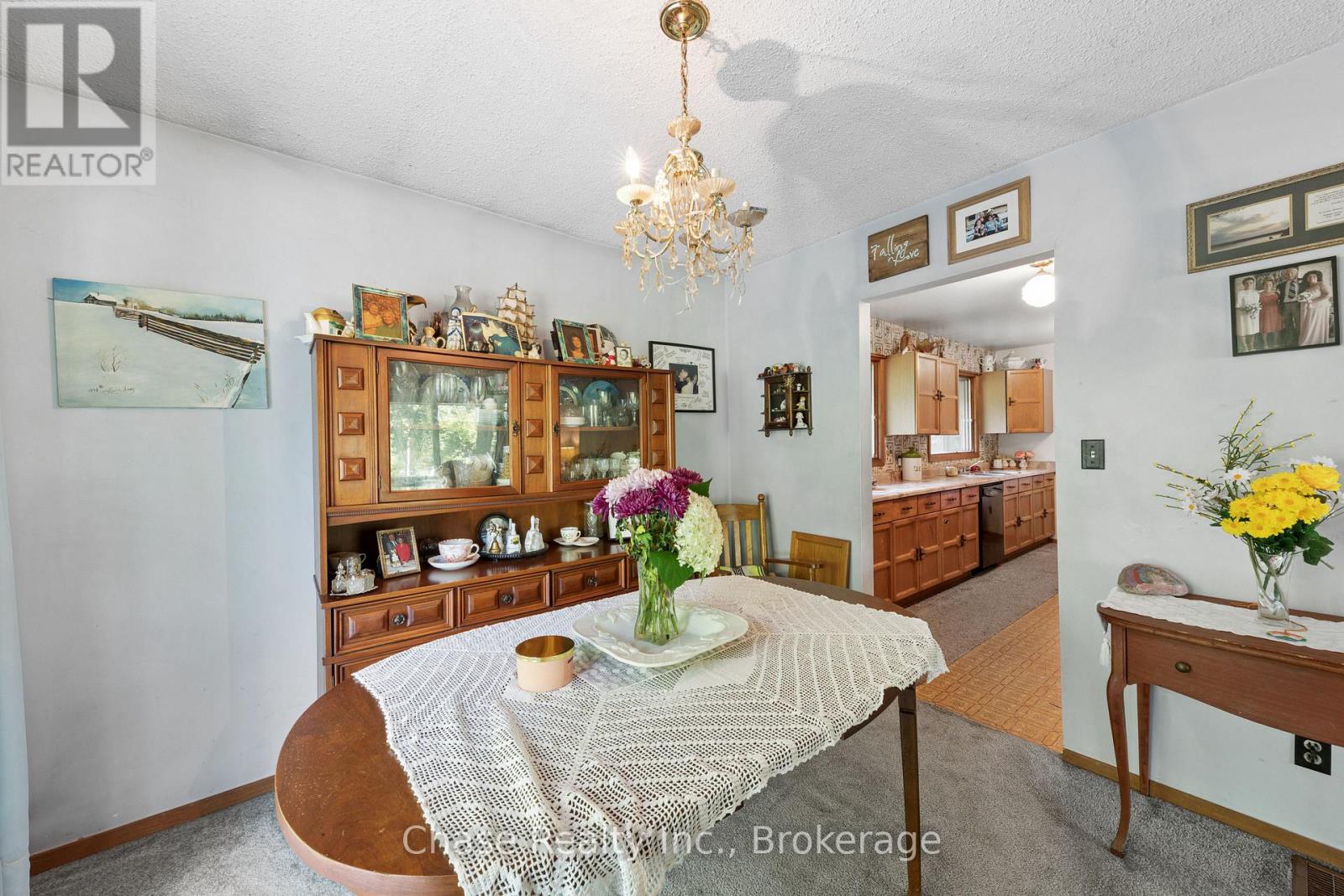 655 Tiny Beaches Road N, Tiny, Ontario  L0L 2J0 - Photo 12 - S13679946