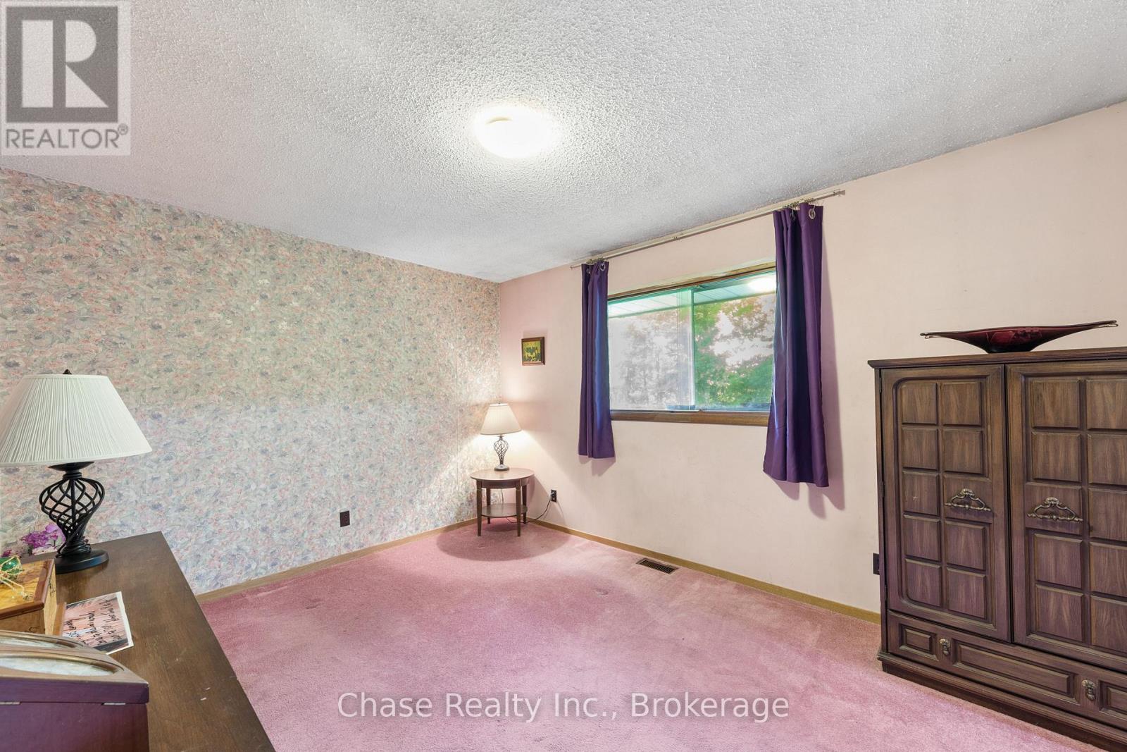 655 Tiny Beaches Road N, Tiny, Ontario  L0L 2J0 - Photo 19 - S13679946