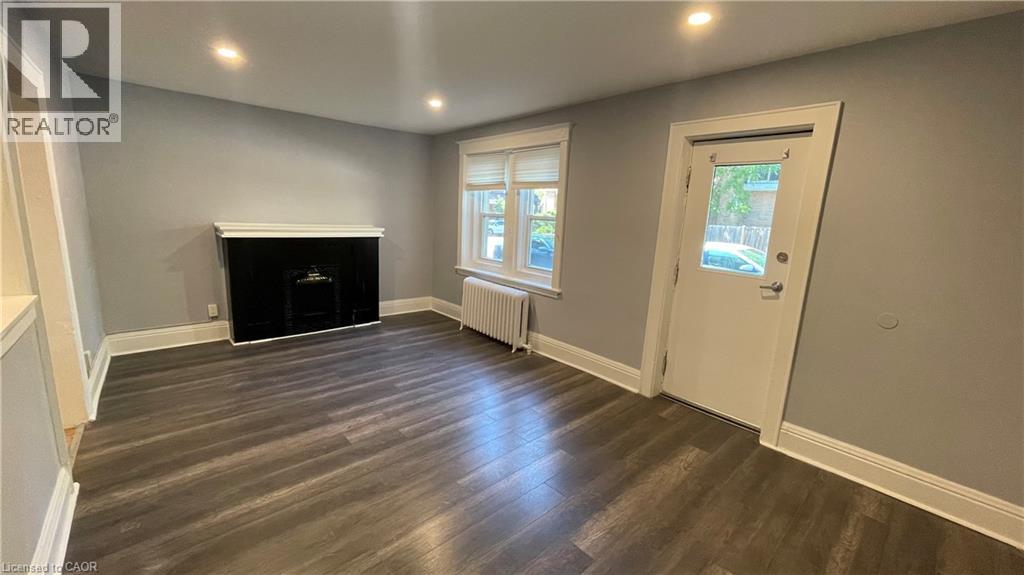 45 Carrick Avenue Unit# 2, Hamilton, Ontario  L8M 2W4 - Photo 3 - 40853329