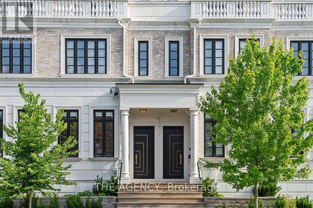 30 Hillhurst Boulevard, Toronto, Ontario  M5N 1N6 - Photo 2 - C13651960