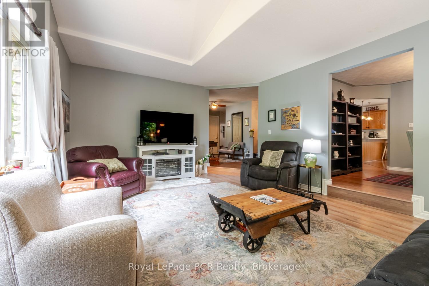 55 Shamrock Boulevard, South Bruce Peninsula, Ontario  N0H 2T0 - Photo 11 - X13679950