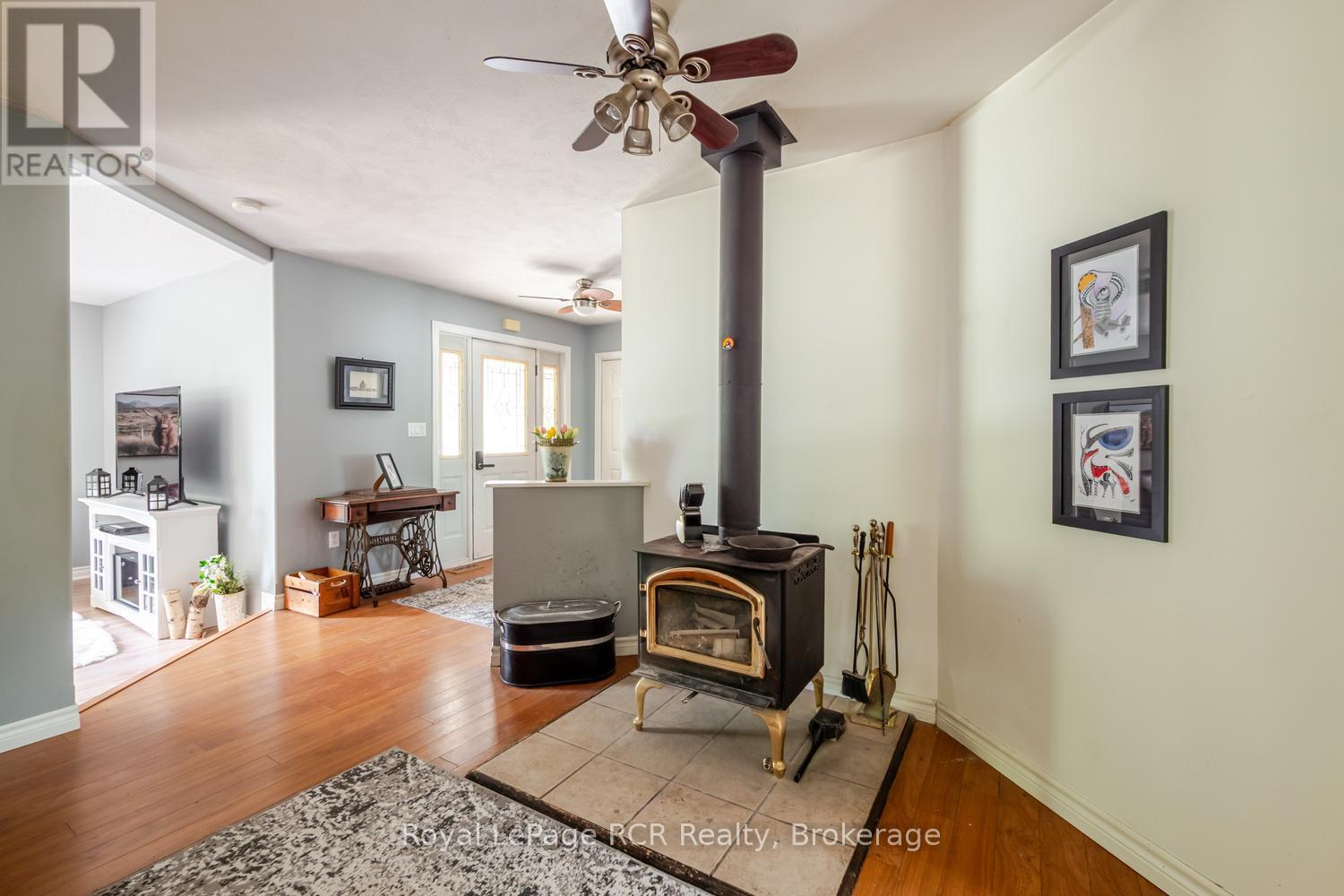 55 Shamrock Boulevard, South Bruce Peninsula, Ontario  N0H 2T0 - Photo 13 - X13679950
