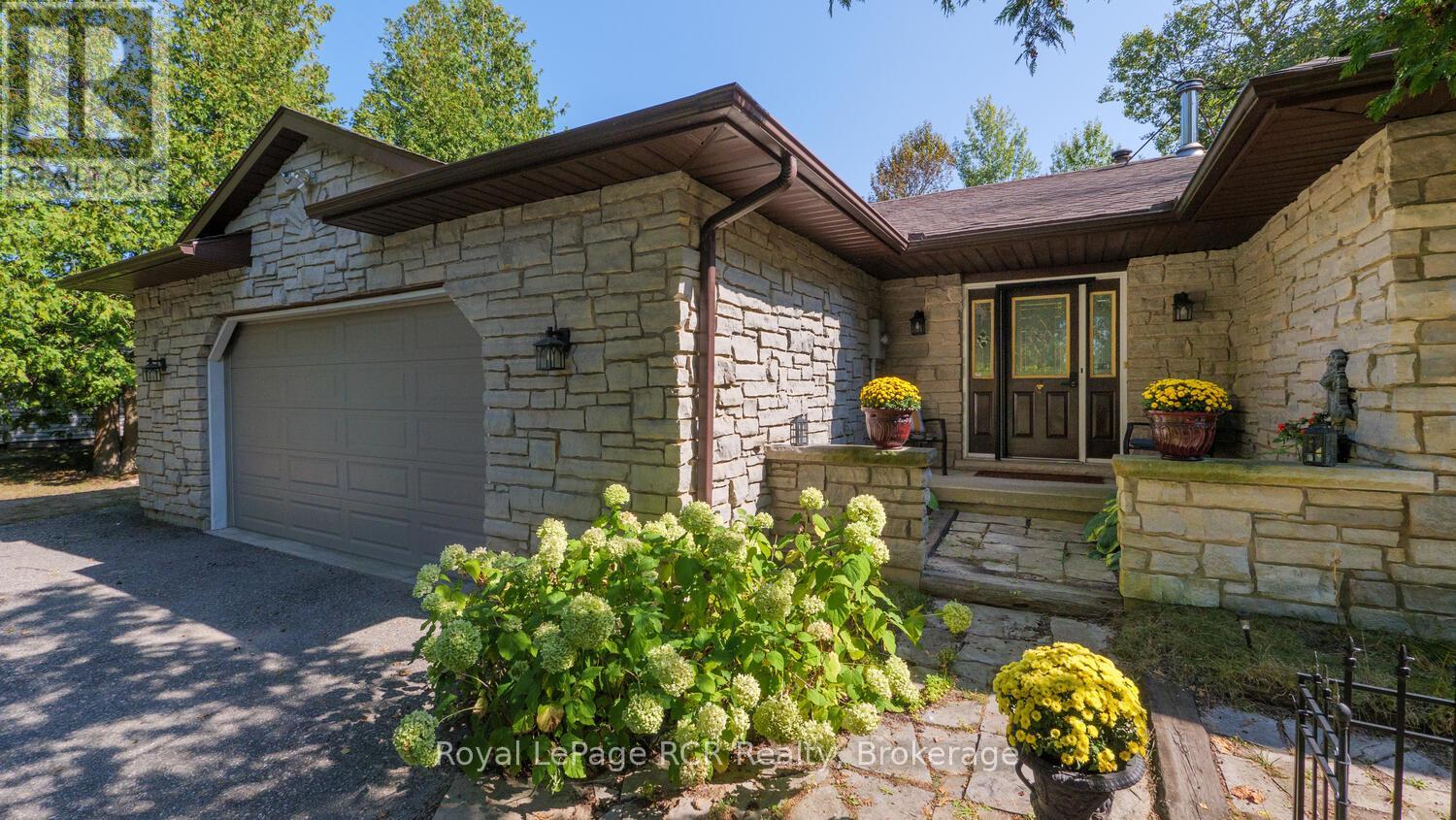 55 Shamrock Boulevard, South Bruce Peninsula, Ontario  N0H 2T0 - Photo 3 - X13679950