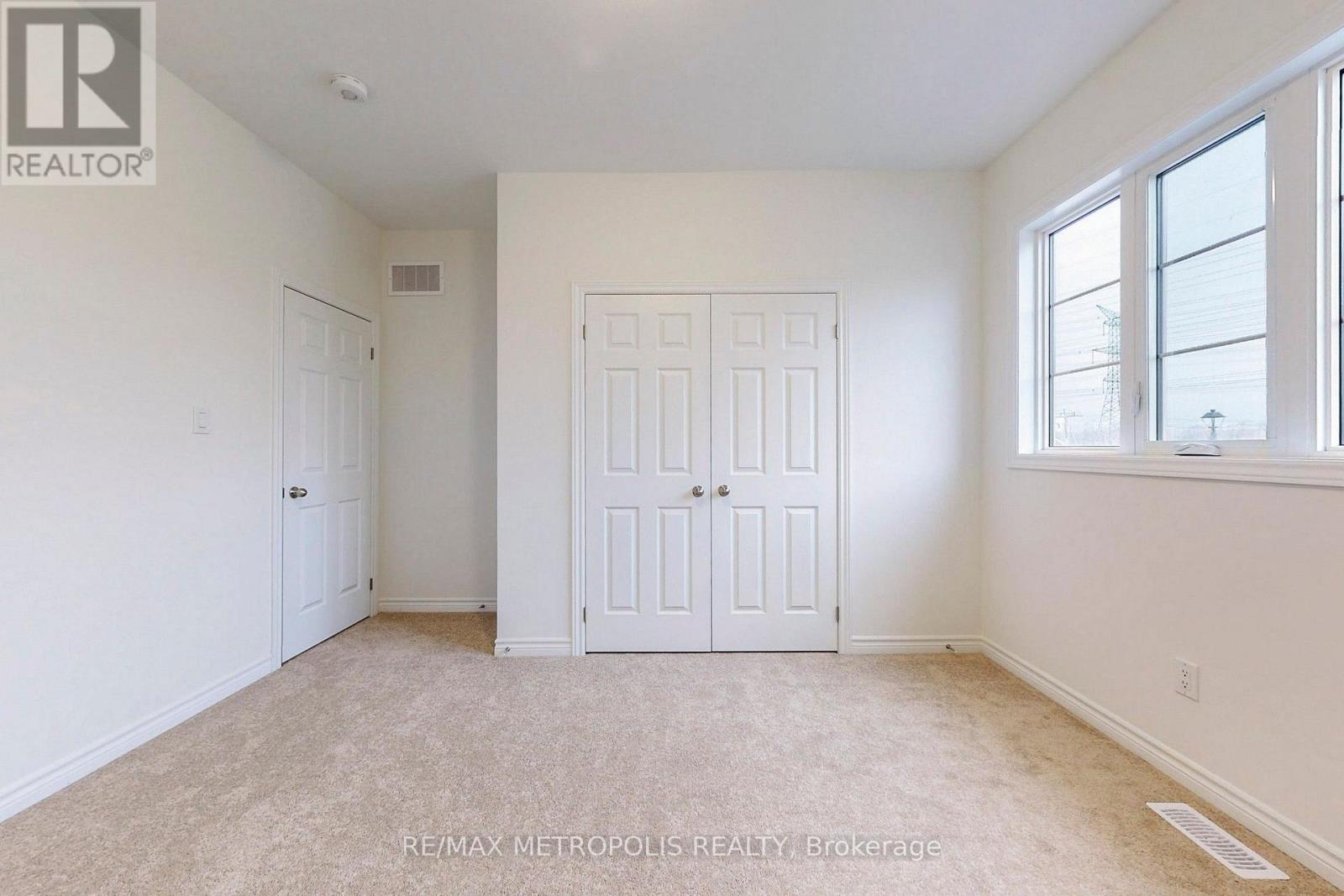 9 Caton Lane, Ajax, Ontario  L1T 0P8 - Photo 43 - E13680012