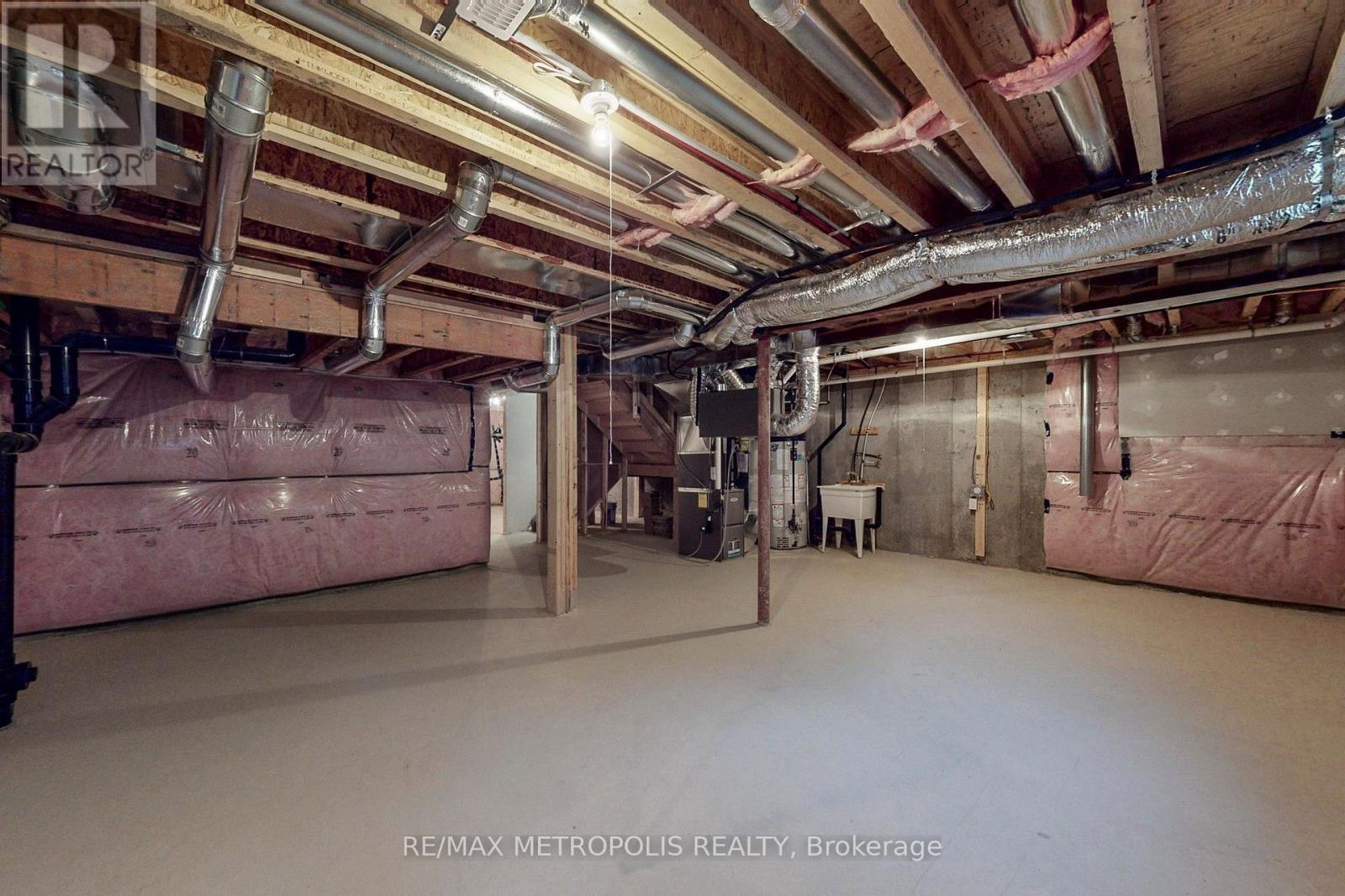 9 Caton Lane, Ajax, Ontario  L1T 0P8 - Photo 49 - E13680012