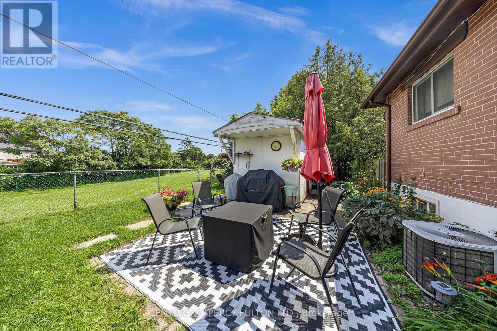 719 Balaton Avenue, Pickering, Ontario  L1W 1W3 - Photo 33 - E13680018