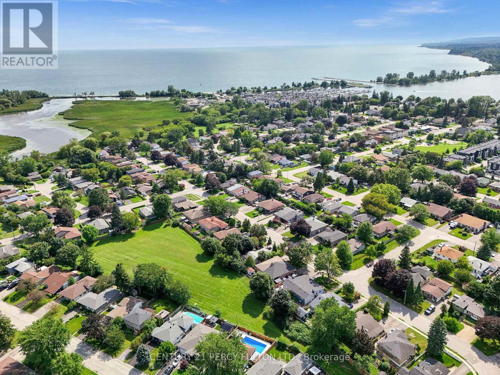 719 Balaton Avenue, Pickering, Ontario  L1W 1W3 - Photo 42 - E13680018