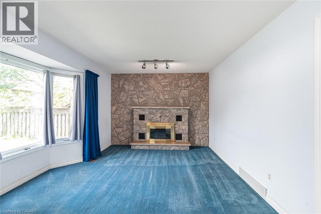 381 Kerman Avenue, Grimsby, Ontario  L3M 5C4 - Photo 19 - 40843653