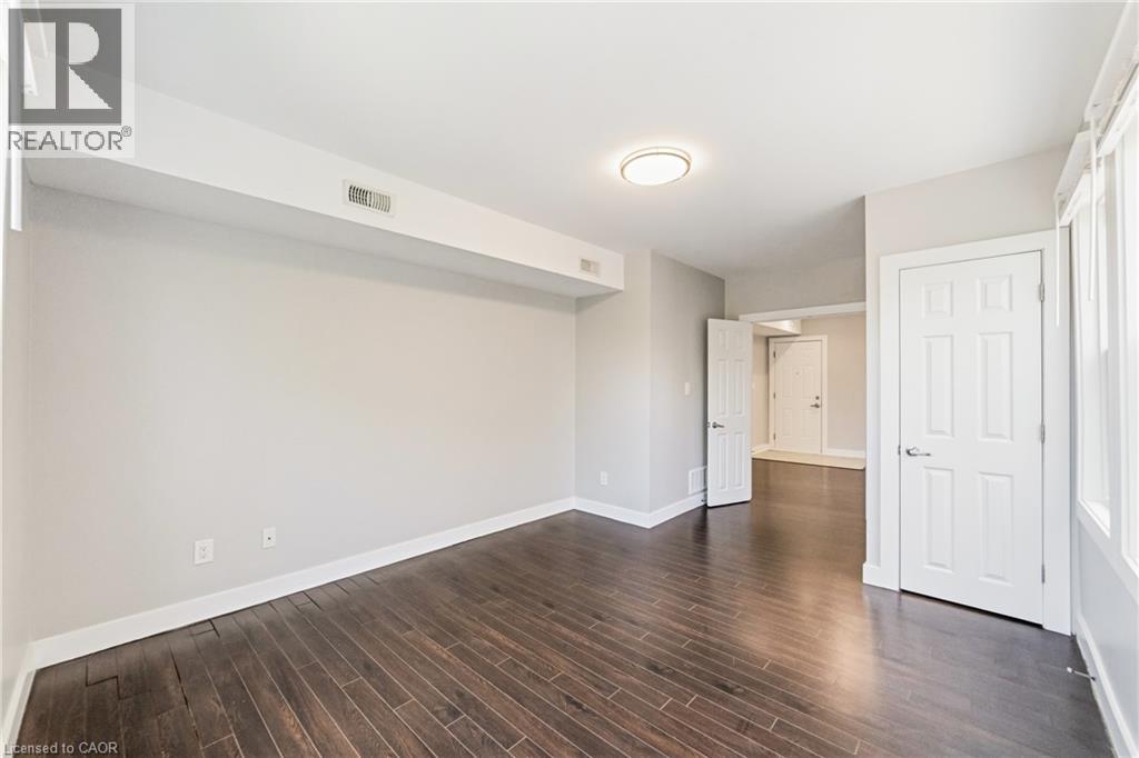 1544 KING Street E Unit# 301