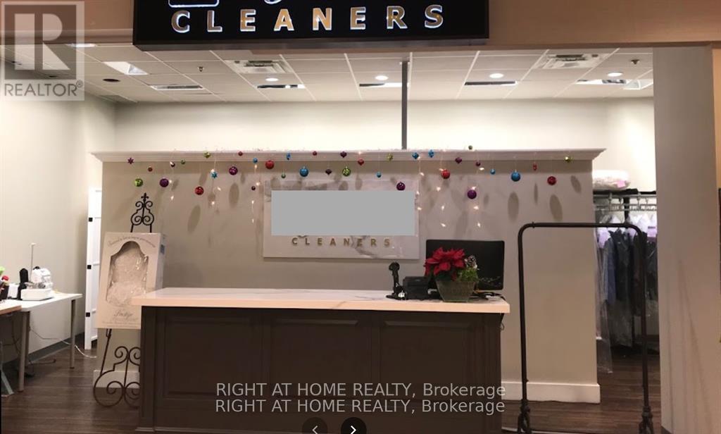 10860 YONGE STREET, Richmond Hill, Ontario