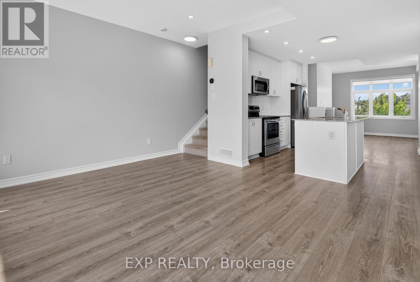 1440 Hemlock Road, Ottawa, Ontario  K1K 4B9 - Photo 6 - X13660012
