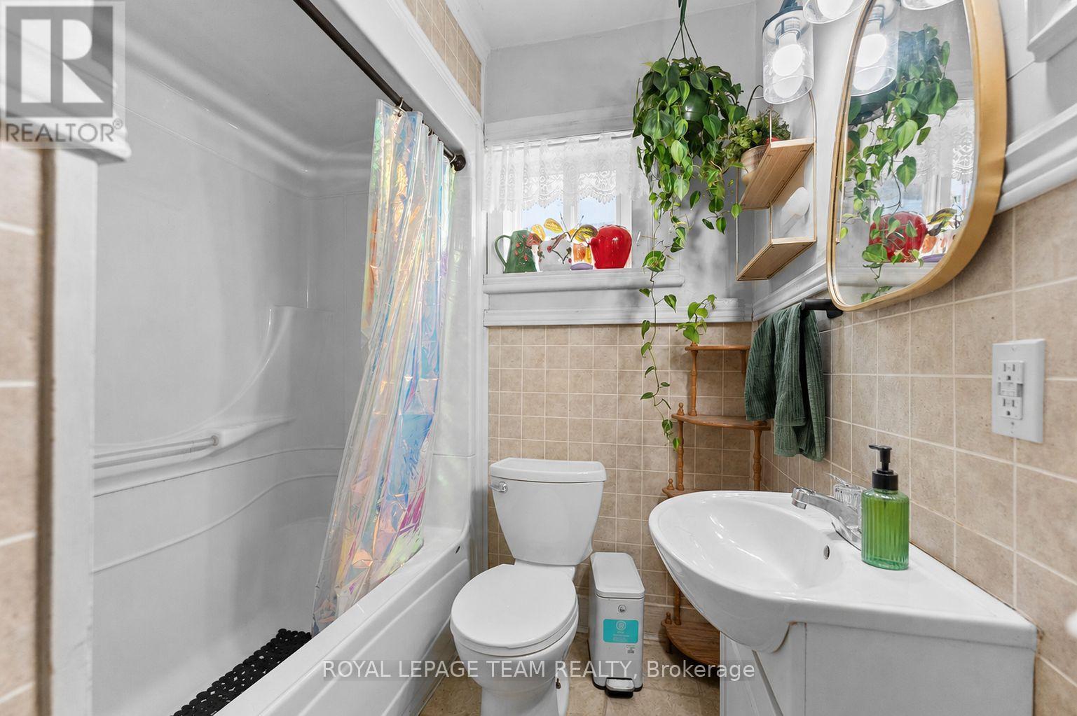 229 Cecelia Street, Pembroke, Ontario K8A 1R8 - Photo 14 - X13680000