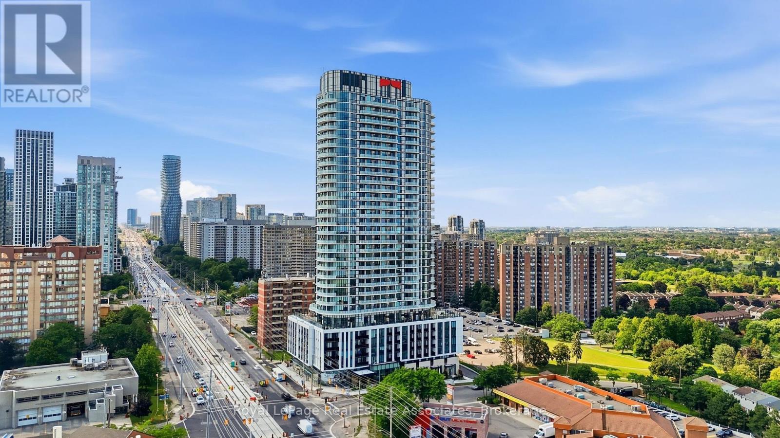 1 Fairview Road E, Mississauga, Ontario  L5B 0B4 - Photo 7 - W13679962