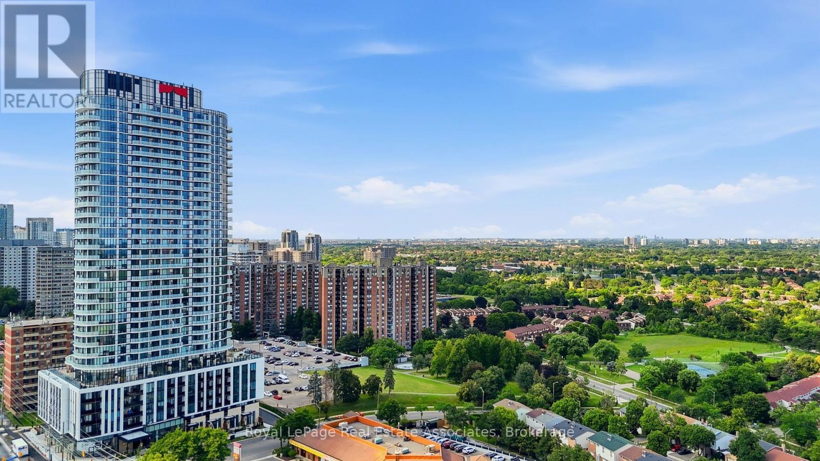 1 Fairview Road E, Mississauga, Ontario  L5B 0B4 - Photo 8 - W13679962