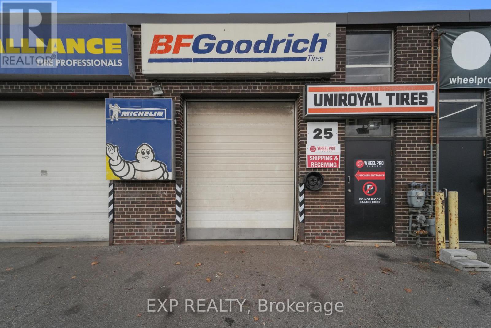 27 - 45 Brisbane Road, Toronto, Ontario  M3J 2K1 - Photo 11 - W13679974