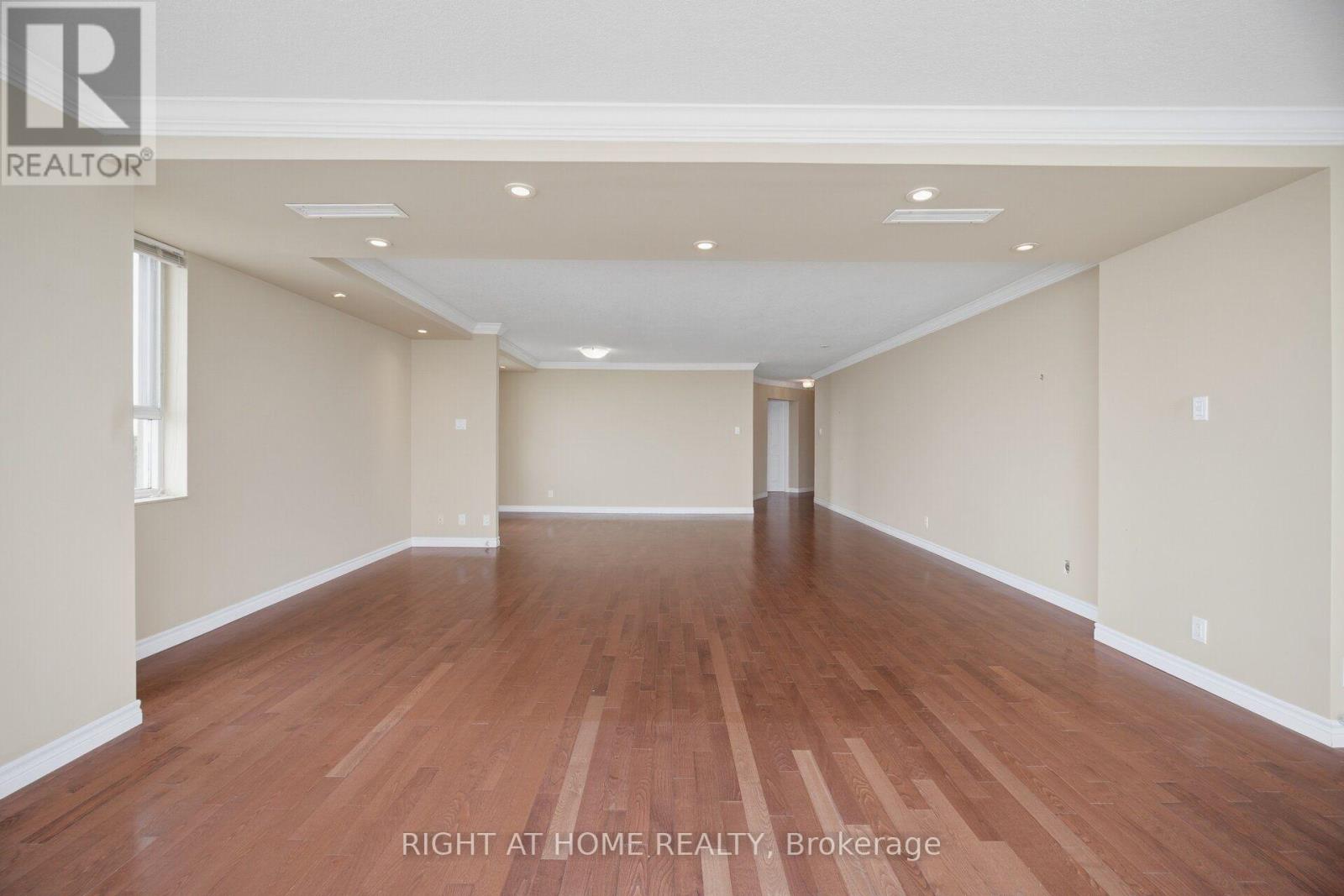 1104 - 5280 Lakeshore Road, Burlington, Ontario  L7L 5R1 - Photo 13 - W13680006