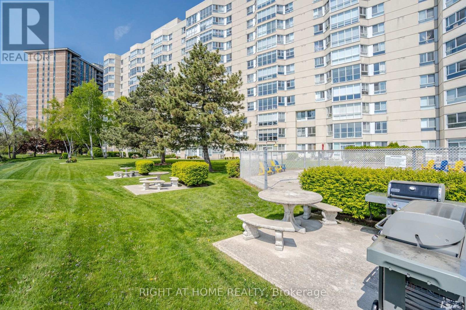 1104 - 5280 Lakeshore Road, Burlington, Ontario  L7L 5R1 - Photo 29 - W13680006