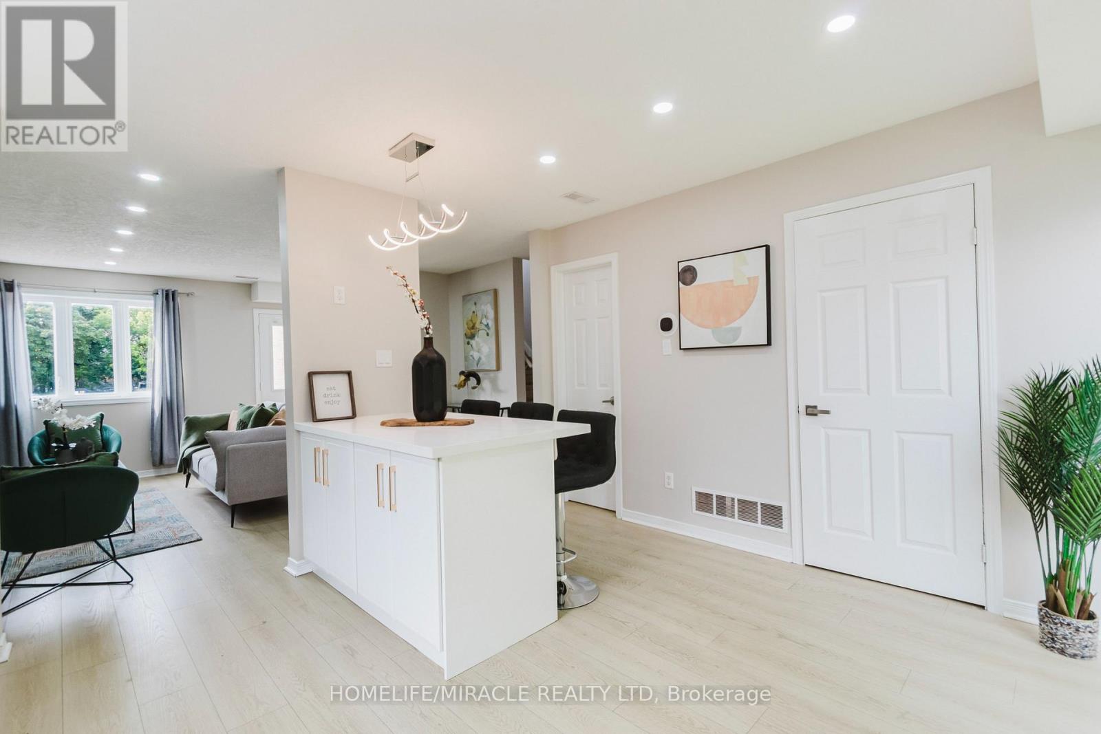 67 Kinzie Avenue, Kitchener, Ontario  N2A 2J6 - Photo 15 - X13679954