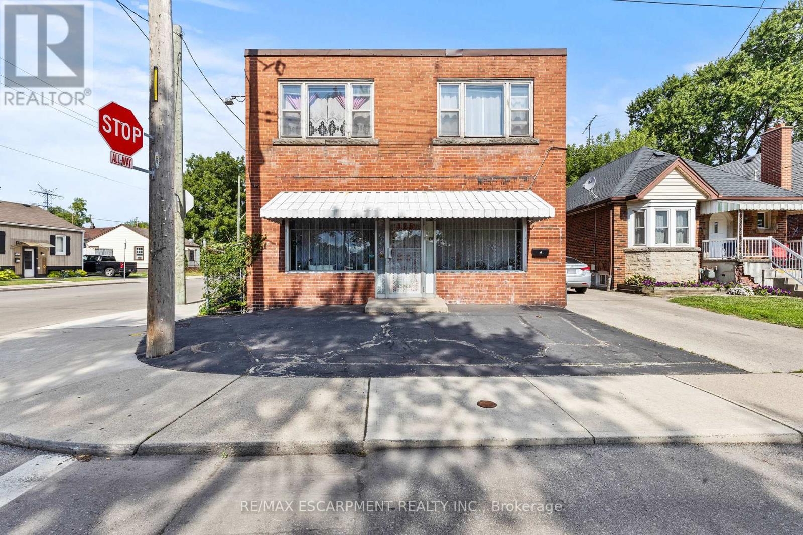 125 TOLTON AVENUE, Hamilton, Ontario