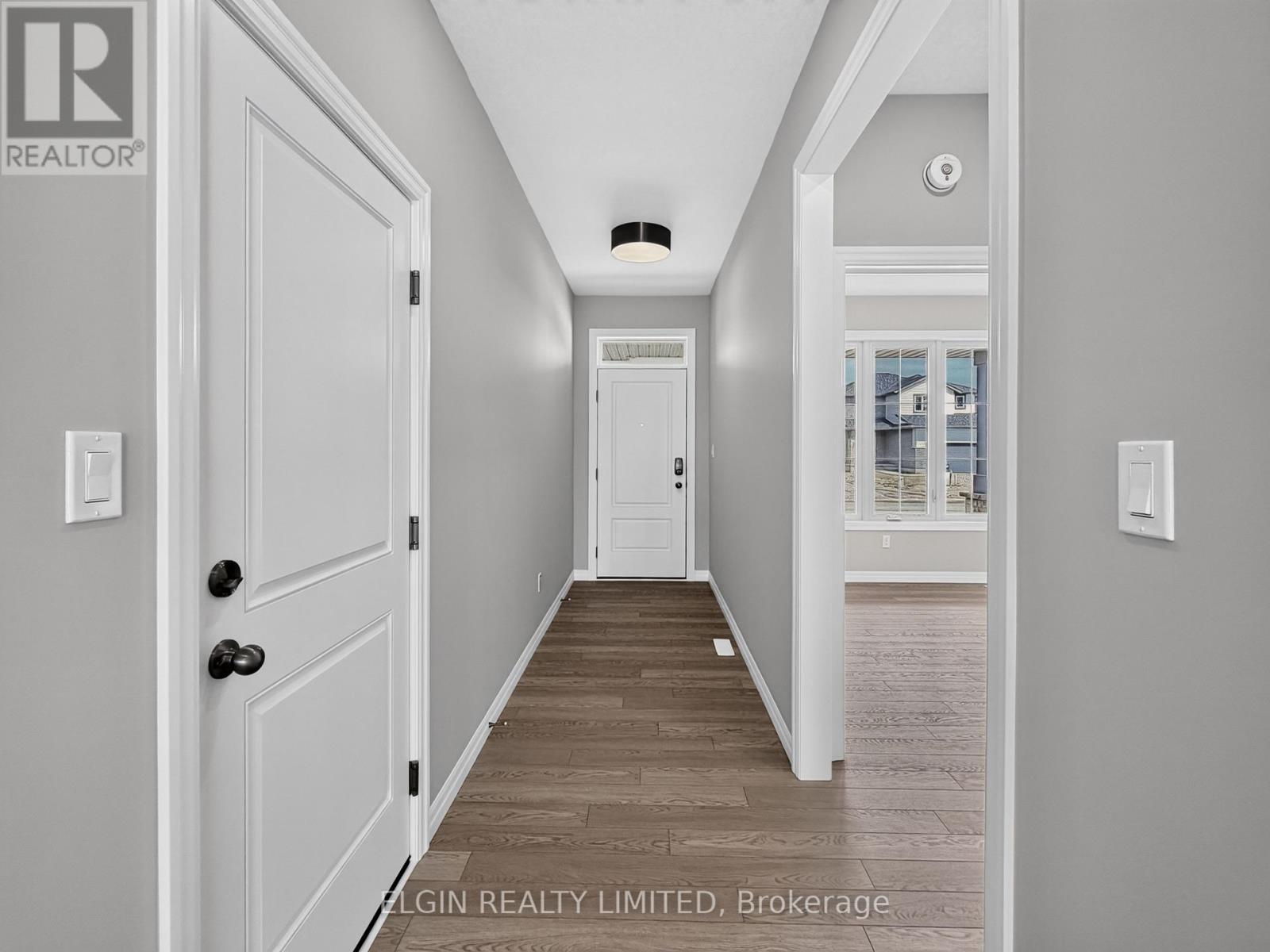 42200 Mcbain Line, Central Elgin, Ontario  N5P 0E4 - Photo 4 - X12964998