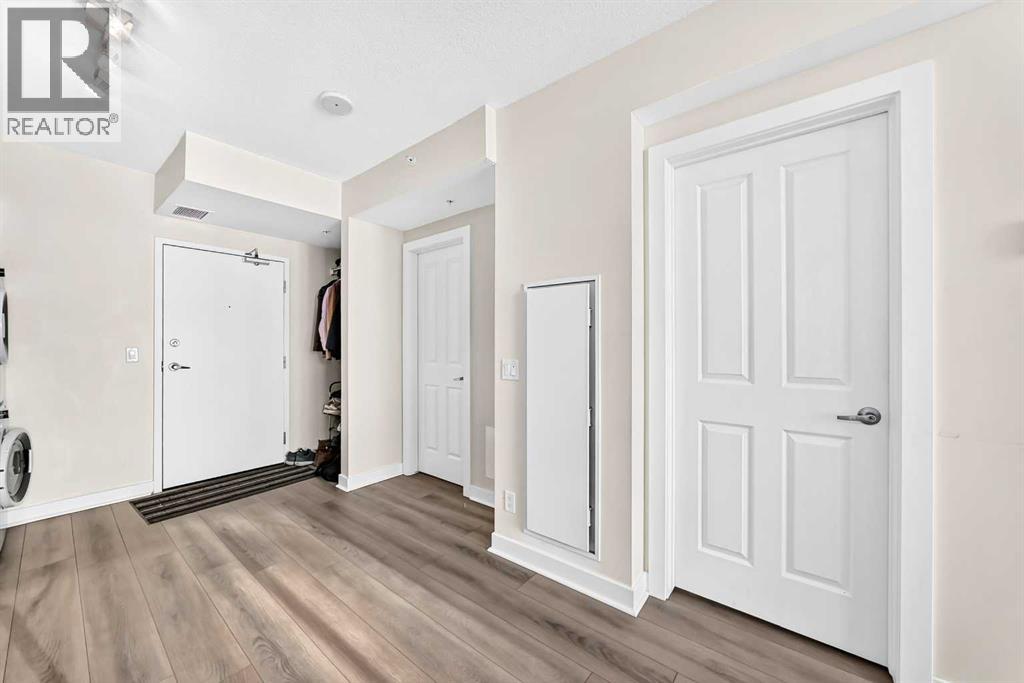 905, 30 Brentwood Common NW, Calgary, Alberta  T2L 2J9 - Photo 12 - A2331934