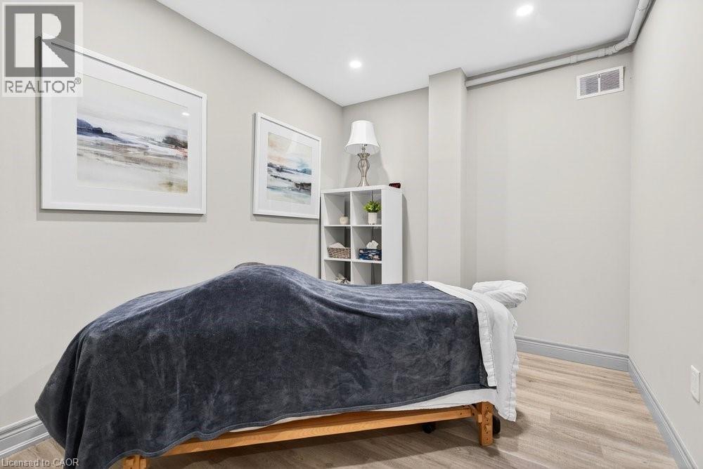 136 Young Street Unit# Full, Hamilton, Ontario  L8N 1V6 - Photo 45 - 40853147